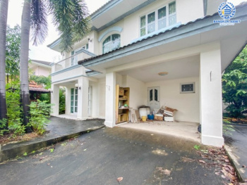 *****บ้านเดี่ยวมือสองย่านนครปฐม ม.ปาริชาติ ปิ่นเกล้า เนื้อที่กว้างขวางมากสุดถึง 58 ตร.ว. ฟังก์ชันจัดเต็มถึง 3 ห้องนอน 3 ห้องน้ำ 1 ที่จอดรถ บ้านพร้อมอยู่ แถมฟรี! 1 เครื่องดูดควัน บนทำเลดี เชื่อมต่อถ.บรมราชชนนี ใกล้ม.มหิดล และเซ็นทรัลศาลายา ซื้อด่วน!